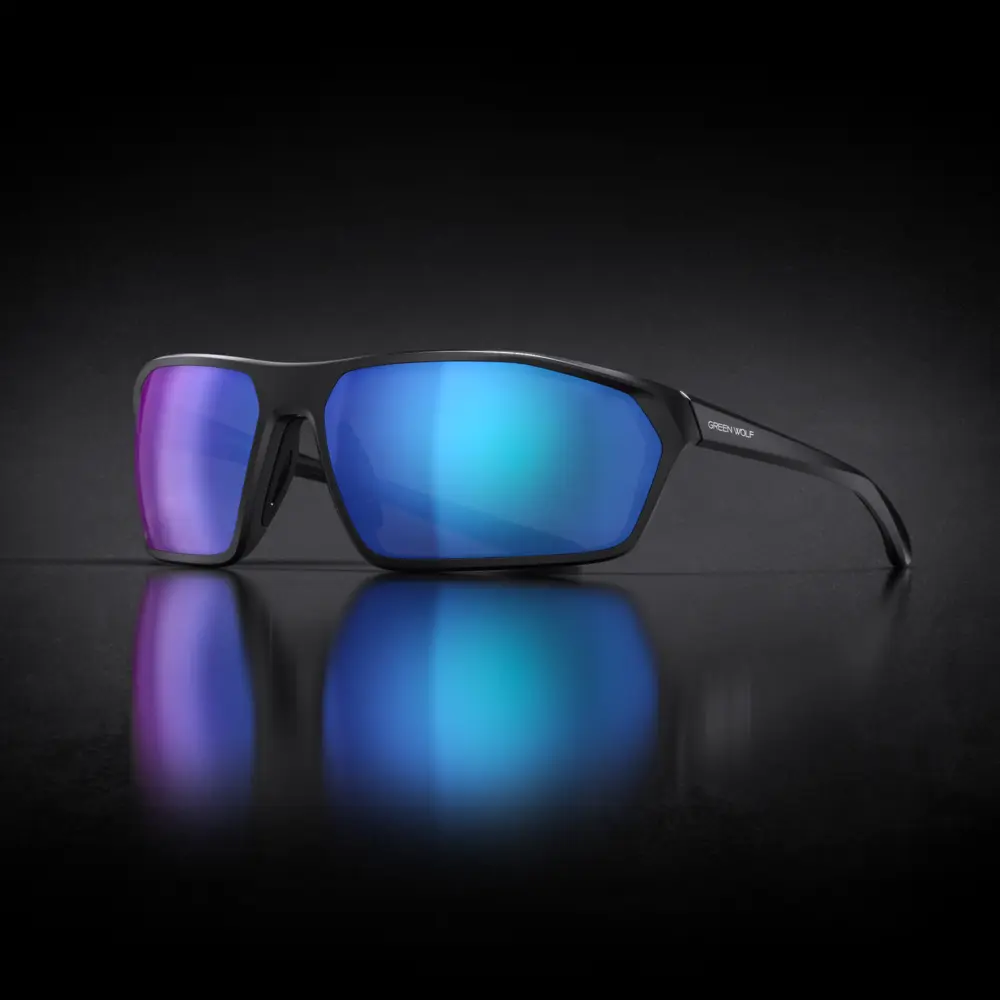 Green Wolf Ace - Black Glacier